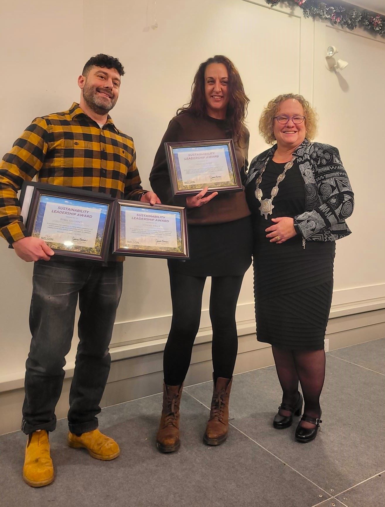 Jeremy Kelly Lyann Hunter and Mayor Morrison Street Outreach Sustainability Leadership Award